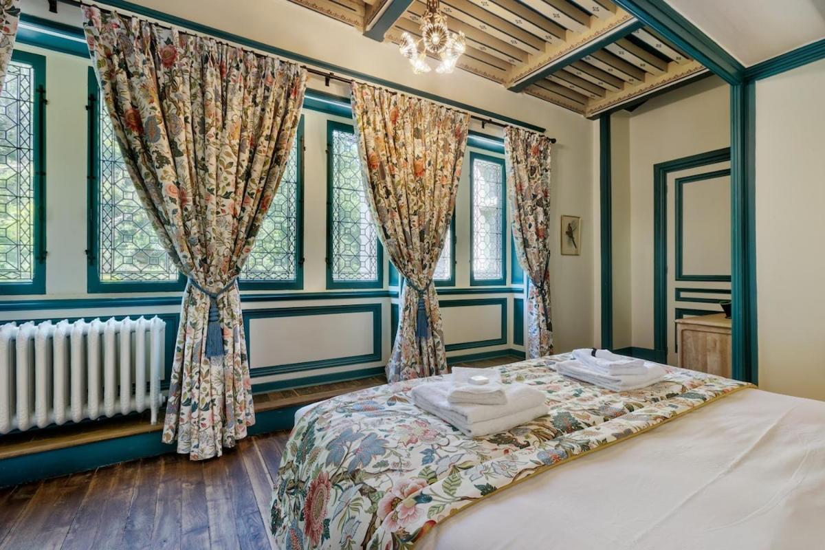 Kasteliades, Chateau De Burnand Екстер'єр фото